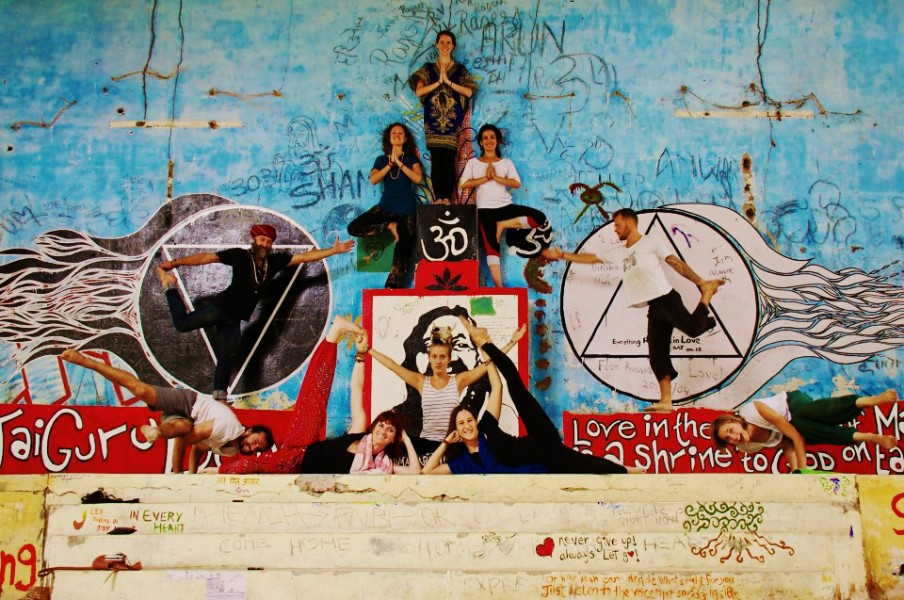 Team-Building-2-by-Zane-Rhodes-Brooklyn-New-York-e1400425136766